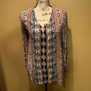 Grace & Lace long sleeve blouse women’s size S‎